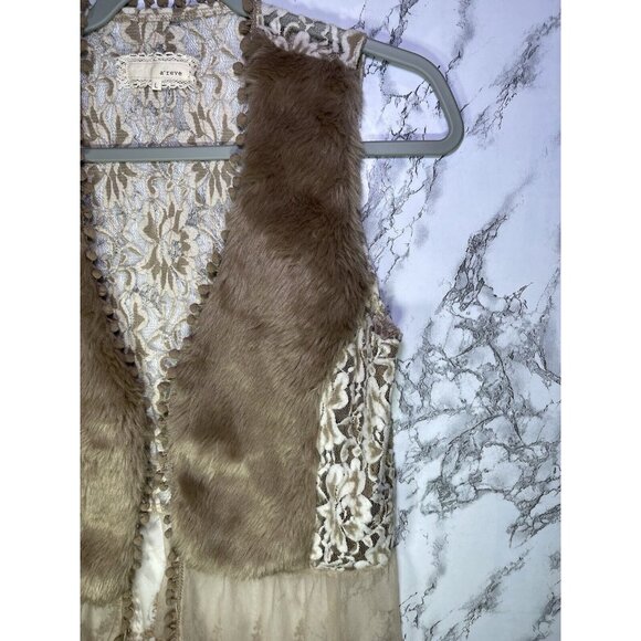 Anthropologie Faux Fur Vest SZ Large Brown Lace Boho Festival Hook Eye V Neck - Picture 2 of 12
